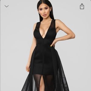My heart is a Mesh Fashion Nova dress Brand new
